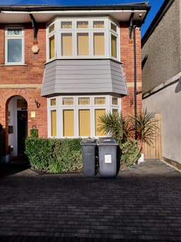 Twink Mansion exterior – front view