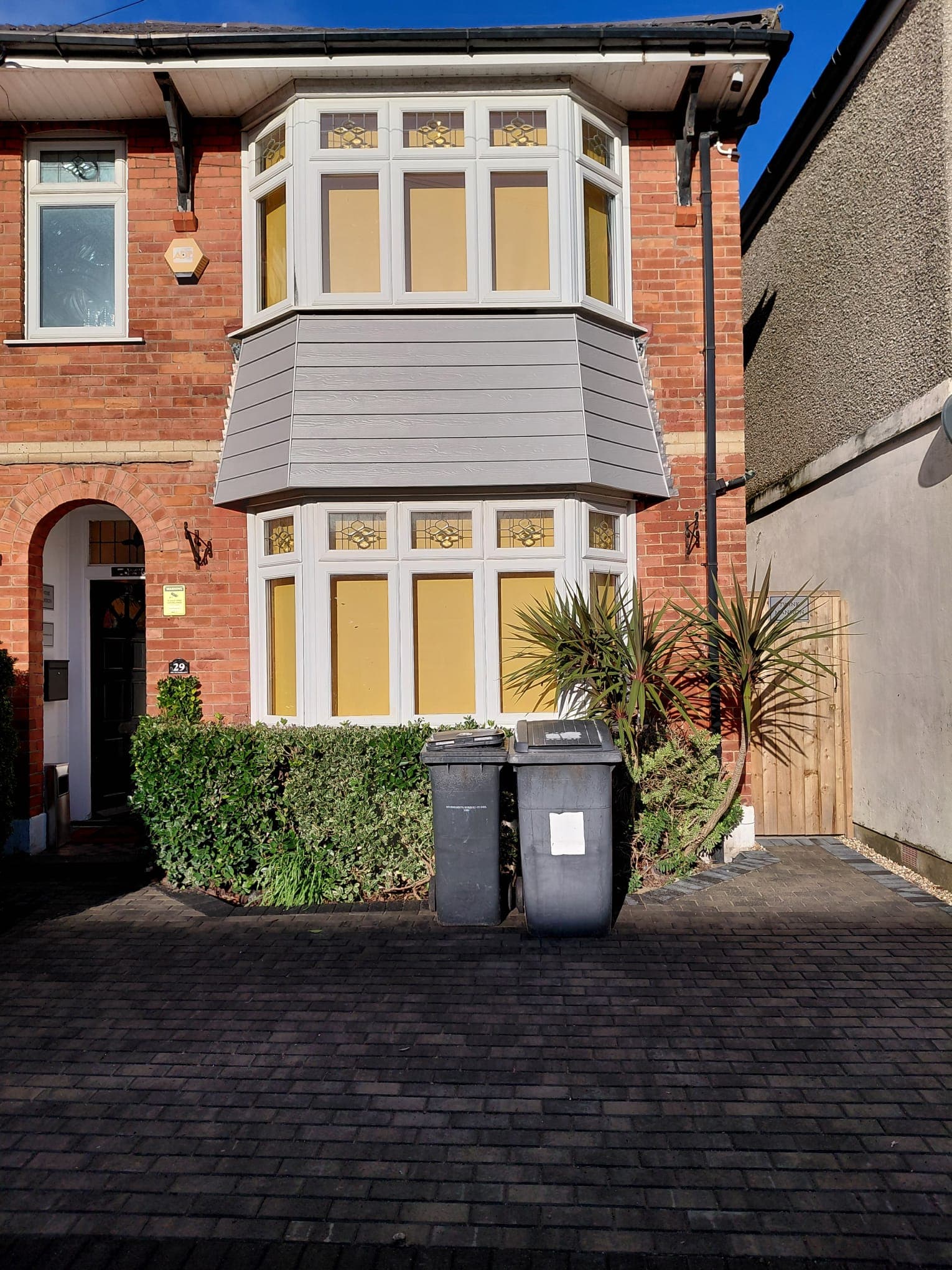 Twink Mansion exterior – front view